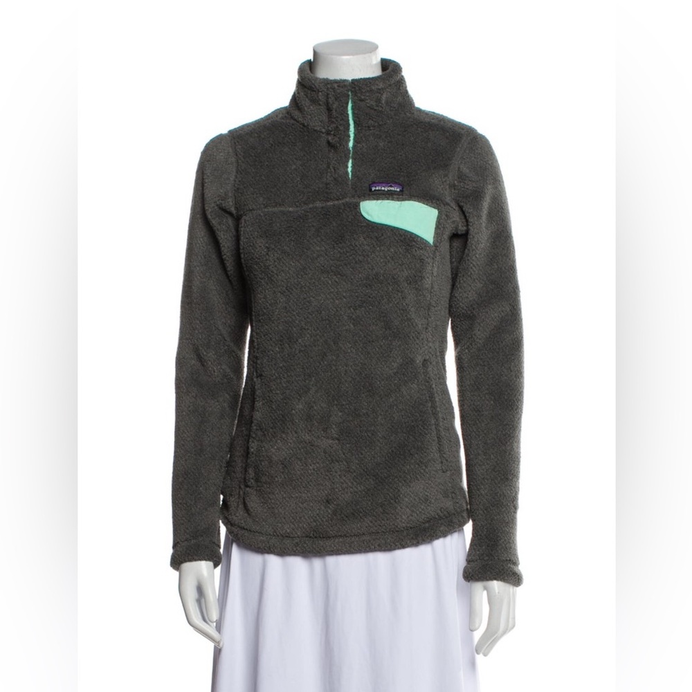 XS Patagonia gray fleece pullover